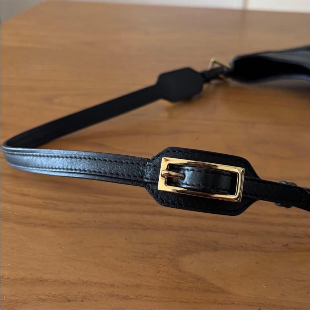 Gucci Black Hobo Bag with Gold Accents - Picture 8 of 9